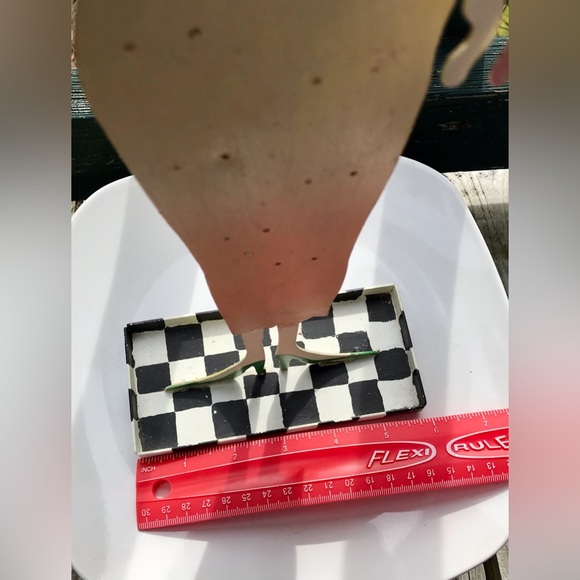 TWO’S COMPANY Metal Jewelry Lady Hanging Earrings Bracelet Necklace Rings - Picture 9 of 10